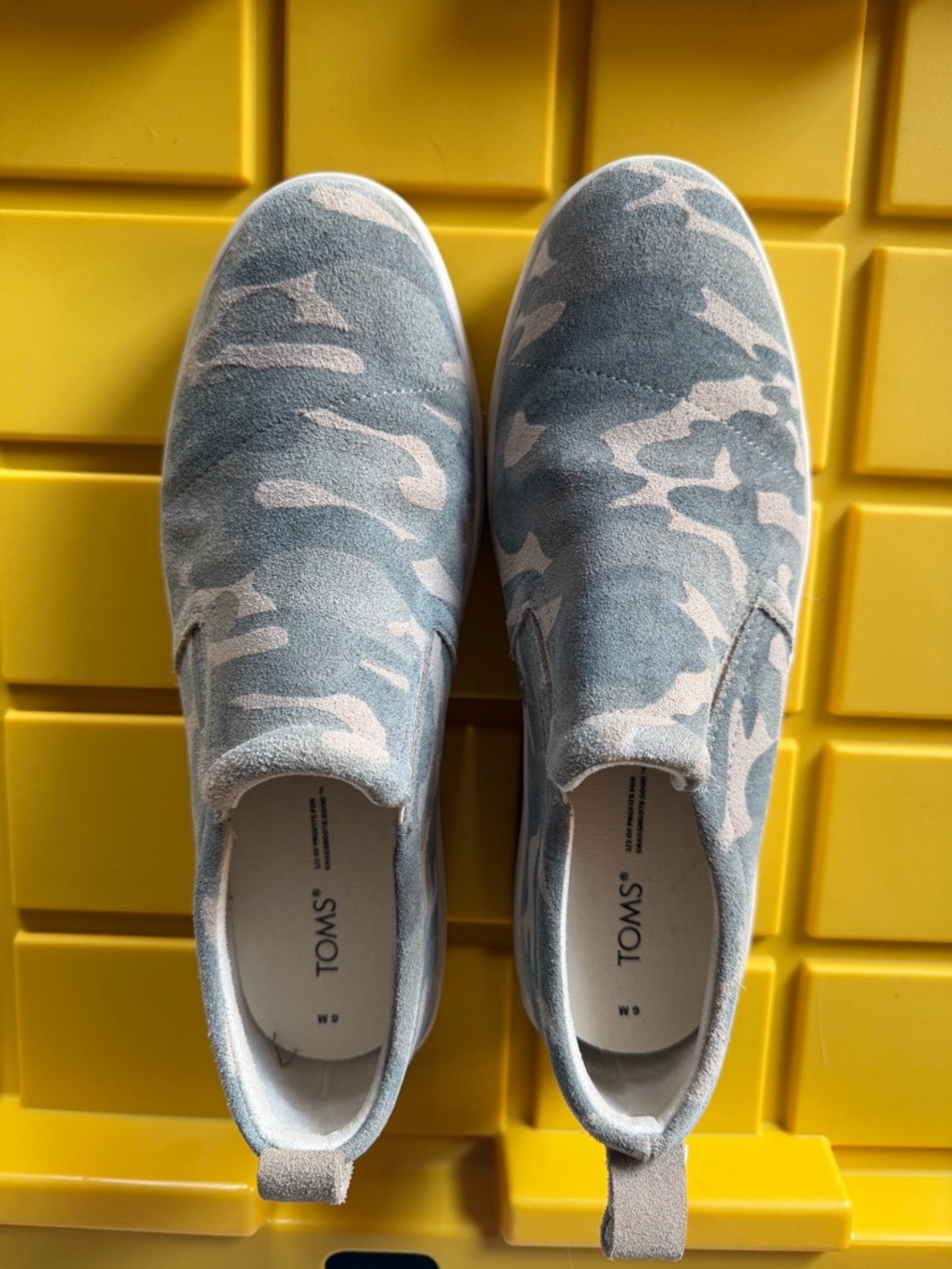 Toms Slip-On Camo Suede Platform Sneakers - Green, Grey & Beige size 9